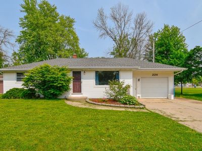 224 Lincoln St, Pulaski, WI, 54162