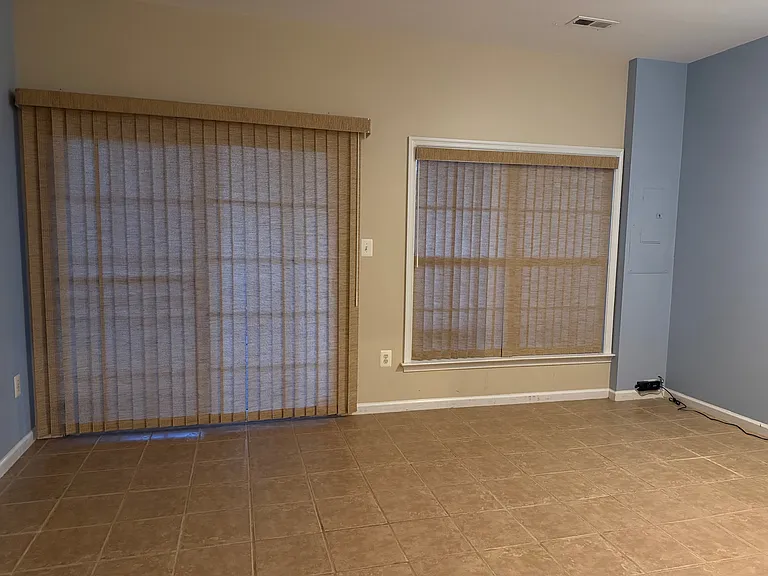11451 Log Ridge Dr — Photo 6