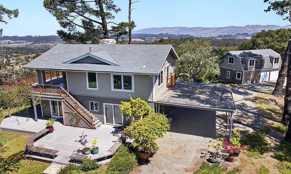 1st image of 505 Hidden Valley Rd