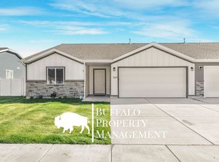 569 Jeanine Dr, Sugar City, ID 83448