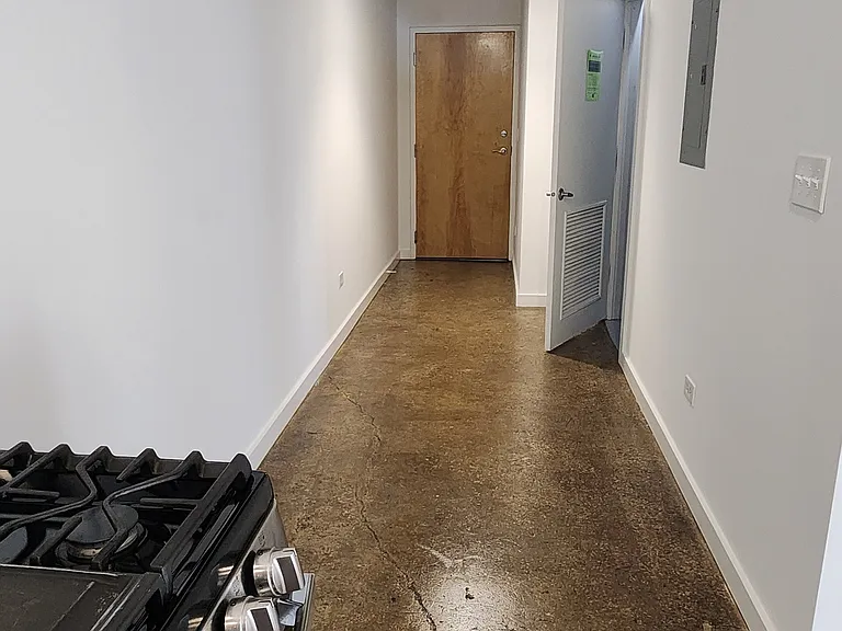 2625 W Washington Blvd #316 — Photo 9