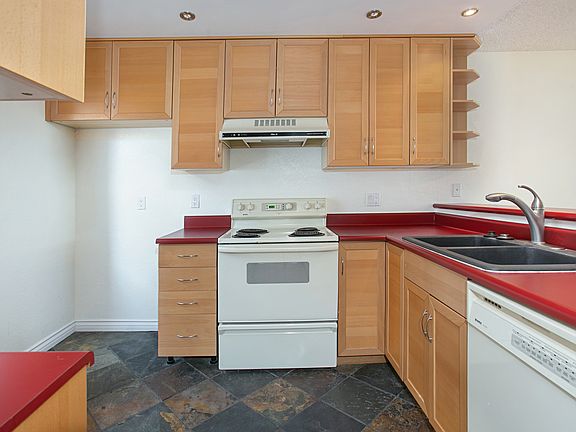 2nd image of 26701 Quail Crk APT 177