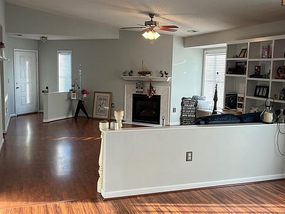 4th image of 4105 Breezewood Drive Apt 201