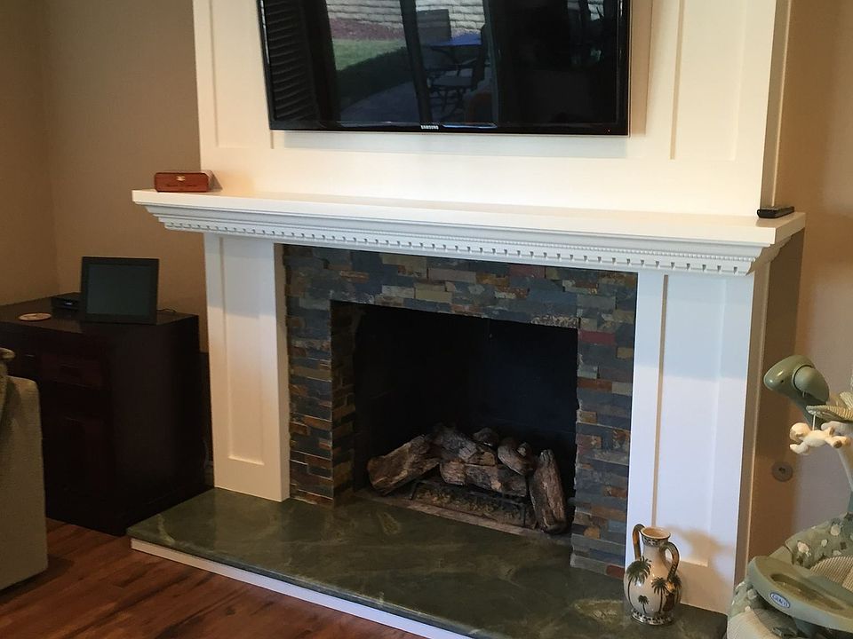 1st image of 729 Pamela Wood St