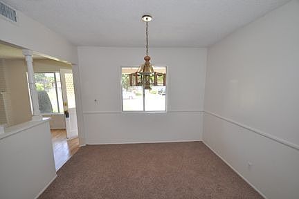 5th image of 1438 Saint Vladimir St