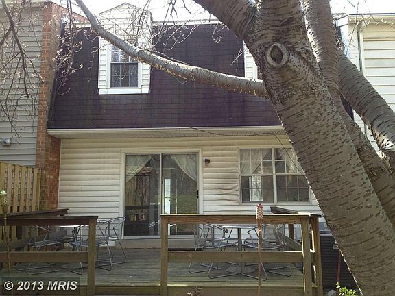 4th image of 8 Honey Brook Cir
