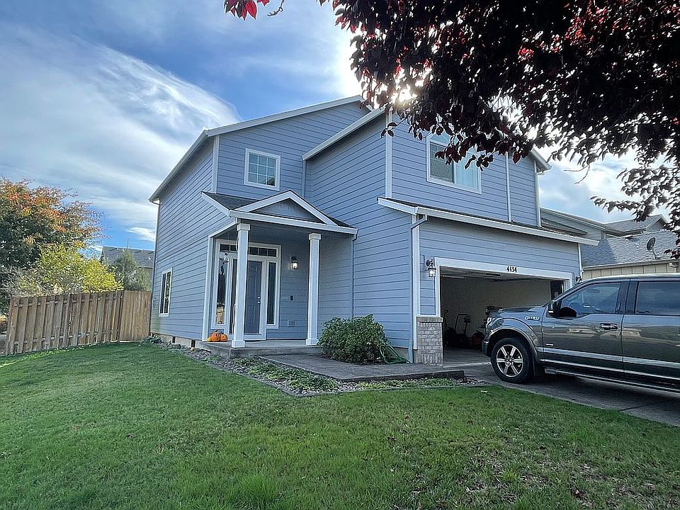 Front of house - corner lot!