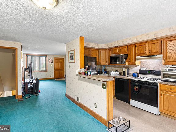 5th image of 5226 Westbrook Dr