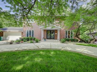 8809 Crestwood Ave, Munster, IN 46321