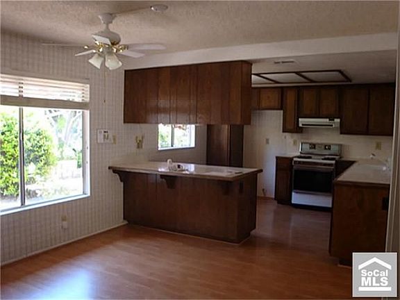 2nd image of 1104 Hornbeam Ct