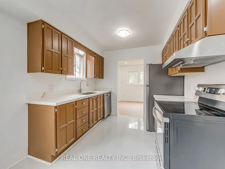 655 Paragon Pl E — Photo 22