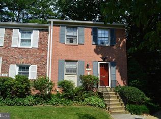 7771 Tiverton Dr, Springfield, VA 22152