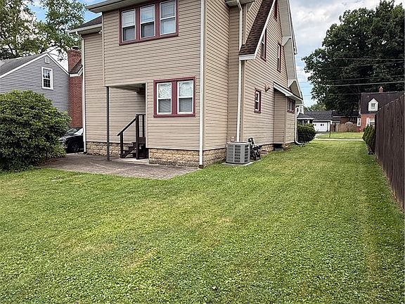 4th image of 34 Maple Dr