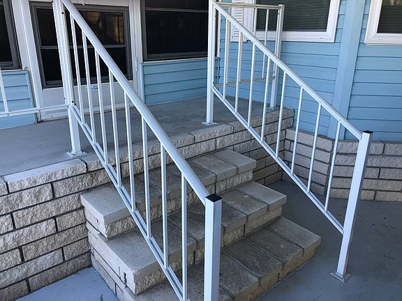 3rd image of 15822 Shoreline Blvd #215