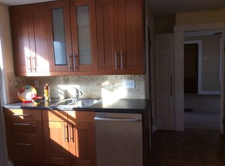 219 2nd St FLOOR 1, Schenectady, NY 12302