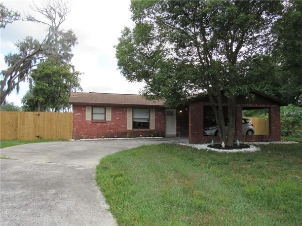 101 Hickory Ln, Seffner, FL 33584