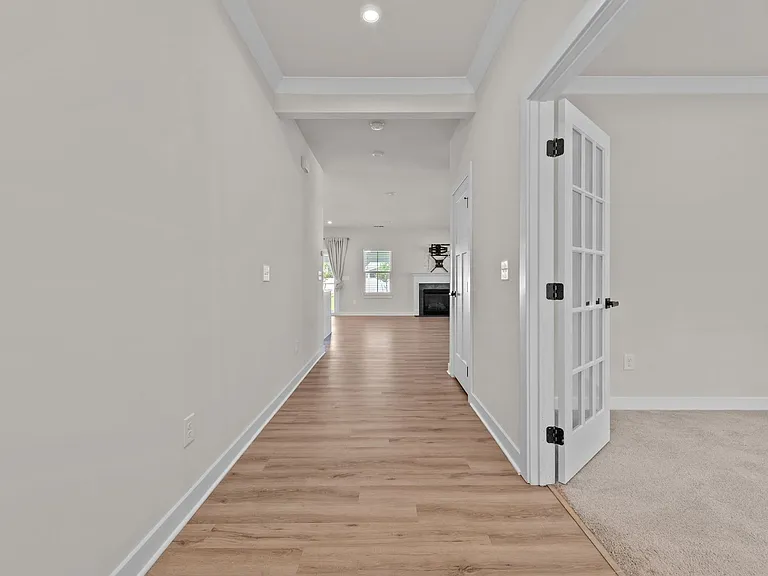 1757 Shipyard Rd — Photo 3