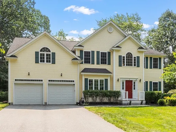 11 Bumble Bee Ln, Littleton, MA 01460