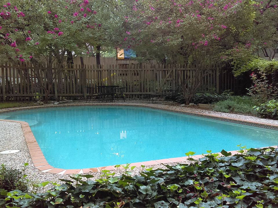 1st image of 1705 Lost Creek Blvd