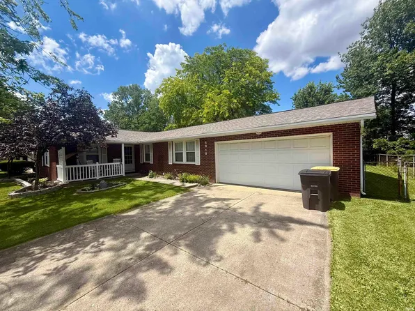 5815 Aloha Dr, Fort Wayne, IN 46815