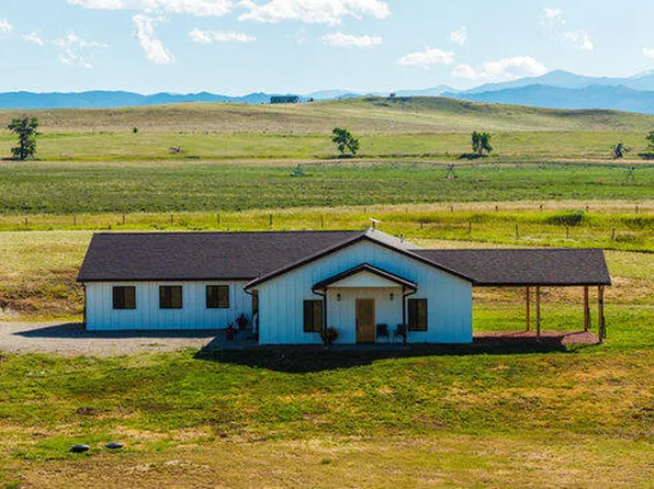16 Peak View Dr, Buffalo, WY 82834