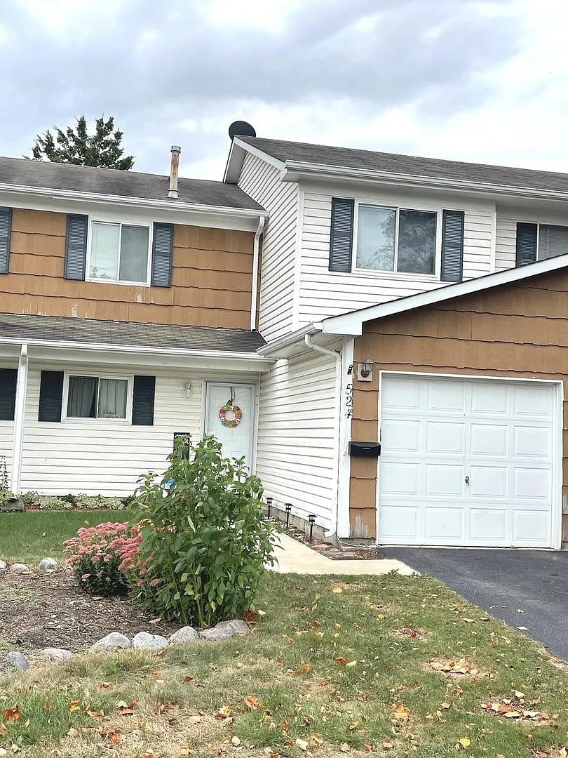524 Alton Ct photo 1