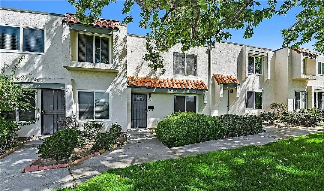3 bed, 1.5 bath, 1128 sqft, $3,595 — Photo 1
