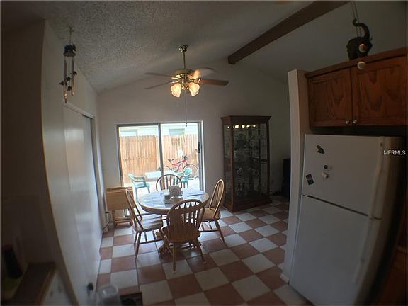 5th image of 8704 Cordial Ct