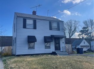 1675 Catalpa Rd, Cleveland, OH 44112