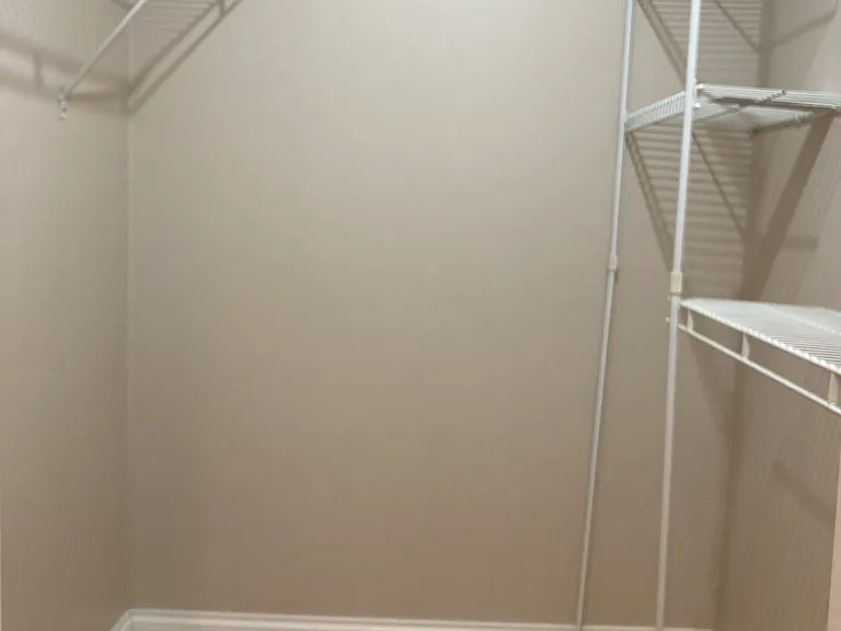 960 S River Rd #404 — Photo 15
