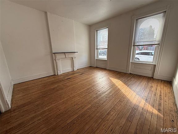 2nd image of 3124 Oregon Ave