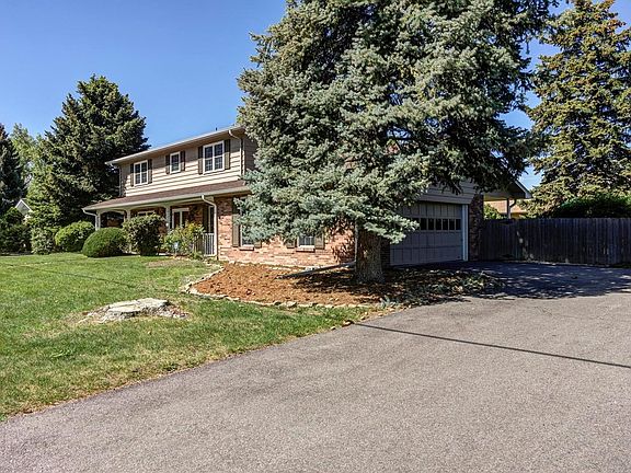 3rd image of 2233 Allison St