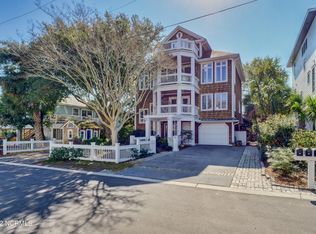 15 Myrtle Ct, Wrightsville Beach, NC 28480