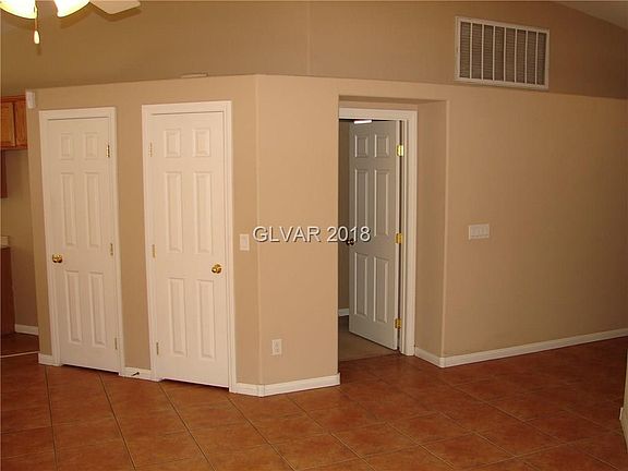 5th image of 5717 Lawrence St