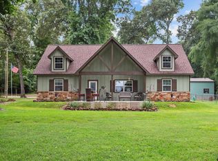 297 Hilltop Dr, Crockett, TX 75835