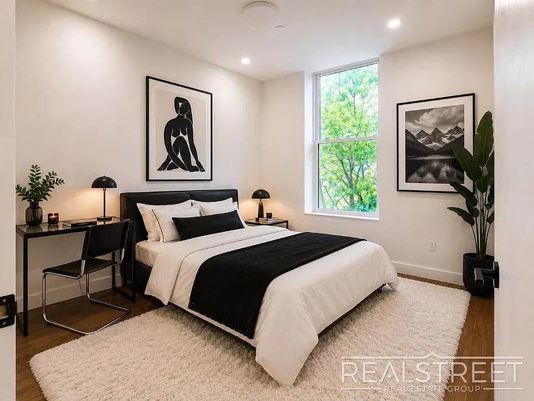 695 De Kalb Ave #3B — Photo 3