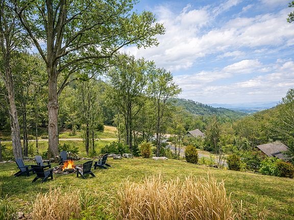 3rd image of 287 Whisper Mountain Dr