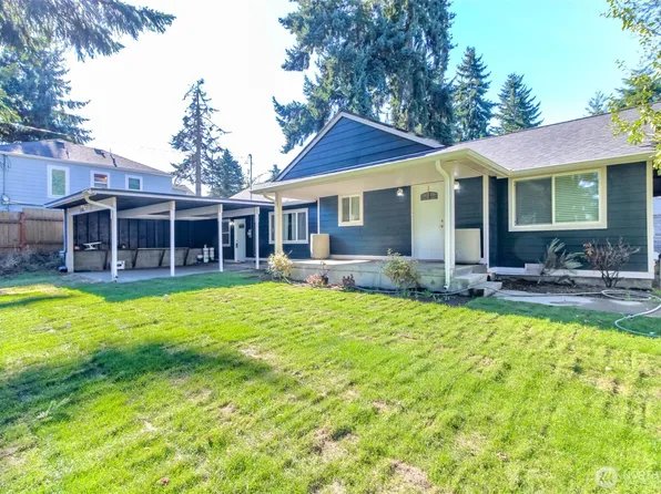 14045 8th Ave S, Burien, WA 98168