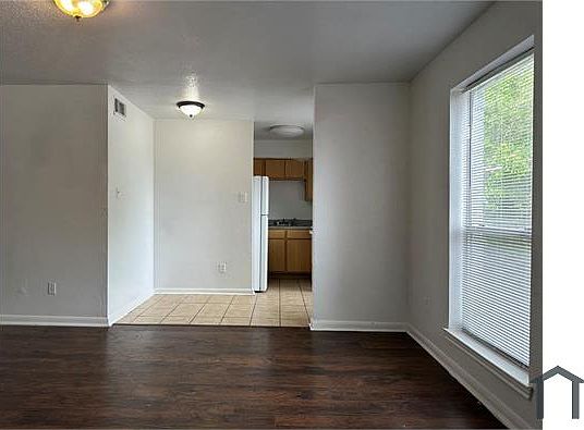 4th image of 7201 Hallshire Dr APT 124
