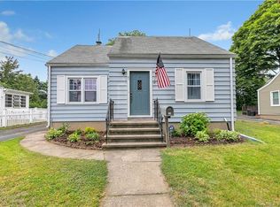 67 Eaton St, Stratford, CT 06614