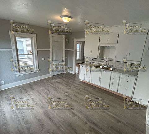 5th image of 80 Harvest St