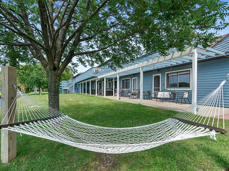228 E State St #2 — Photo 6