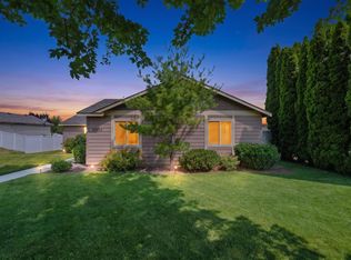544 Cherokee St, Richland, WA 99352