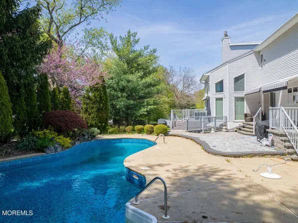 3 Whistler Way, Marlboro, NJ 07746