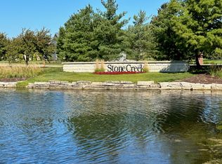 2721 Castlerock Dr, Urbana, IL