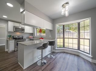 1513 Stratford Dr, Mansfield, TX 76063