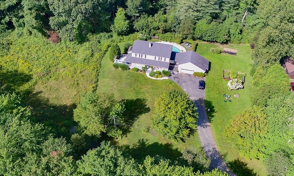 52 Sabin St, Belchertown, MA 01007 Zillow