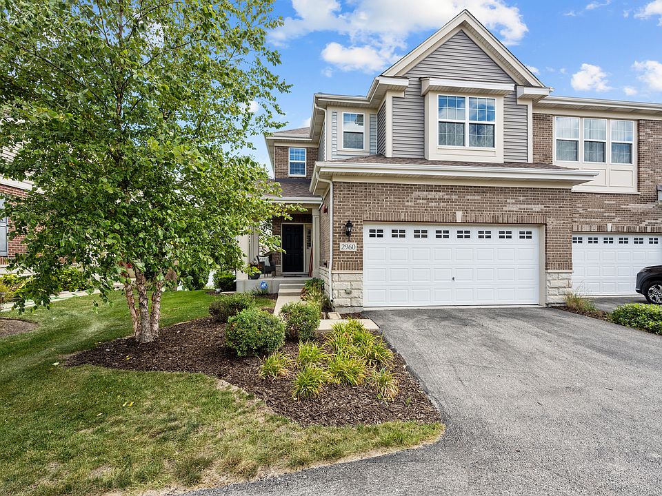 1st image of 2960 Henley Ln