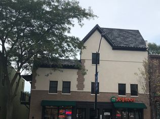 620 N Milwaukee Ave APT A, Libertyville, IL 60048