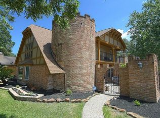 9227 Mauna Loa Ln, Houston, TX 77040